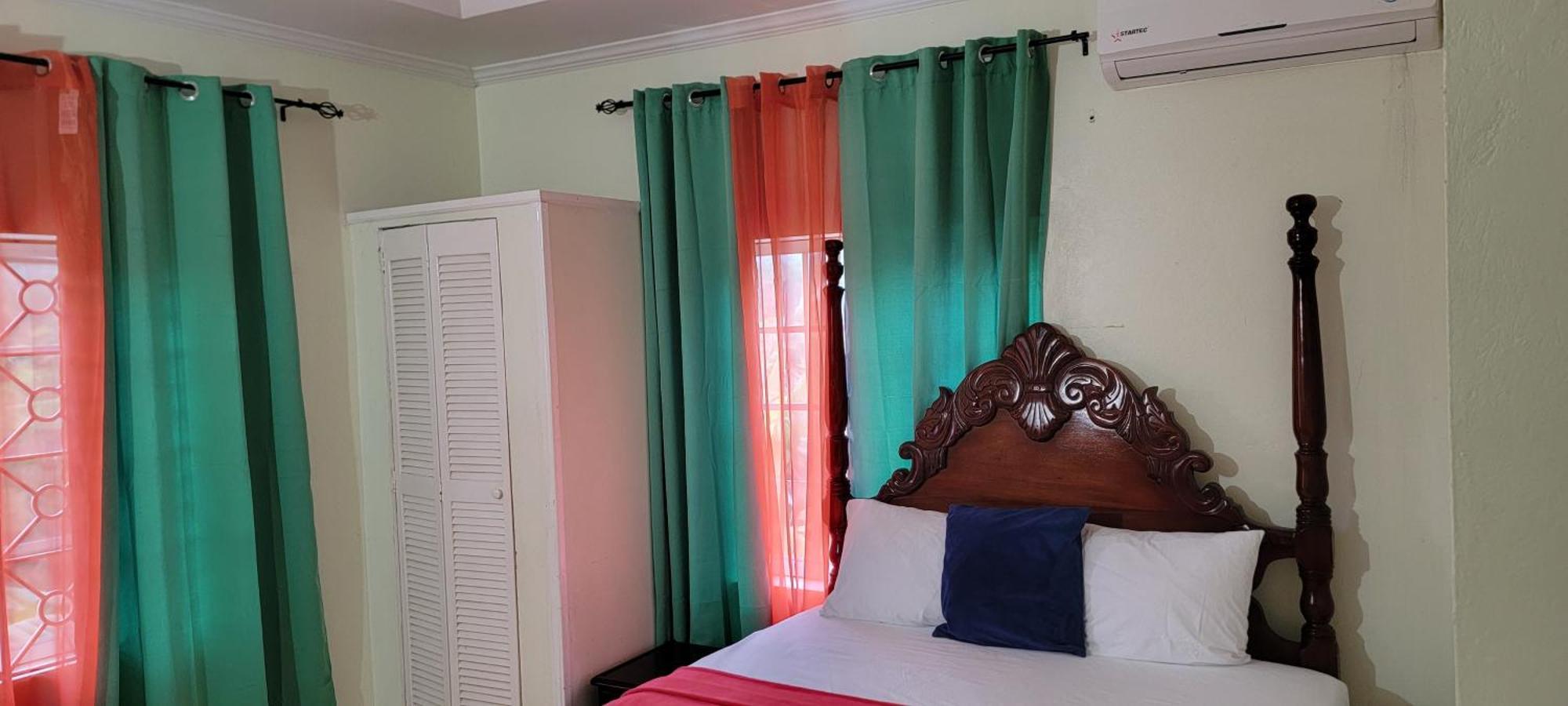 Wizzy Apartment White River Ocho Rios Ngoại thất bức ảnh