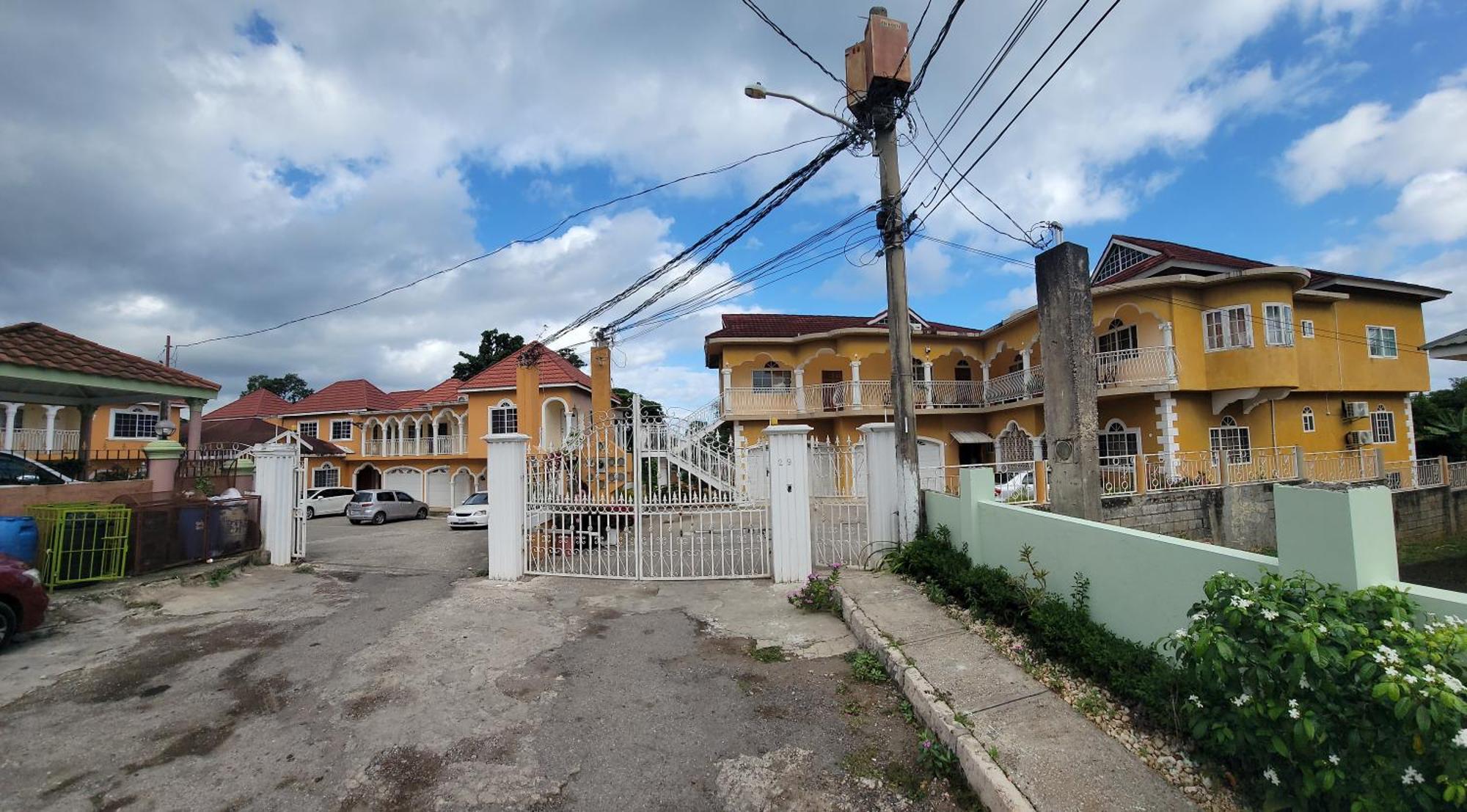 Wizzy Apartment White River Ocho Rios Ngoại thất bức ảnh