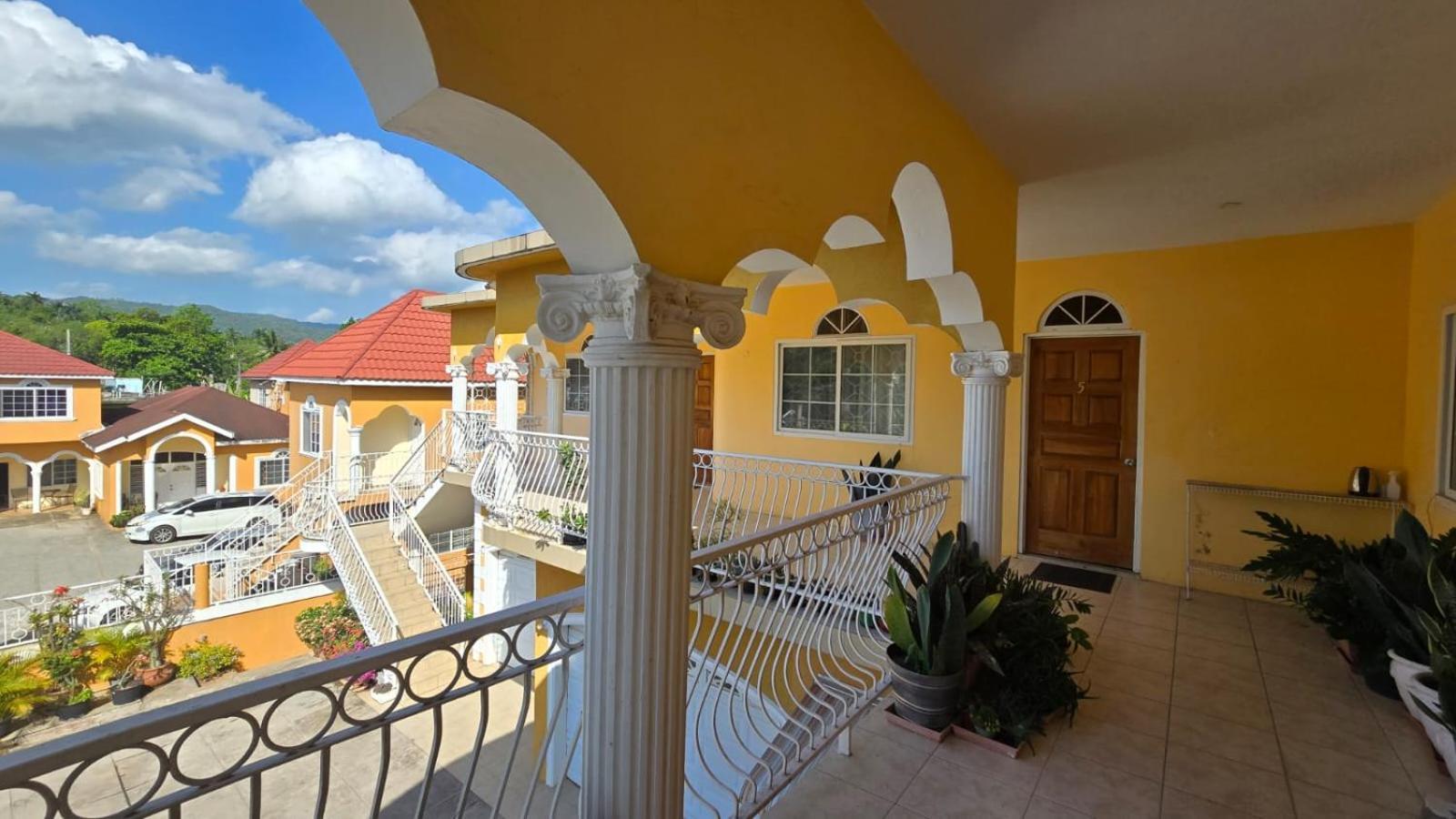 Wizzy Apartment White River Ocho Rios Ngoại thất bức ảnh